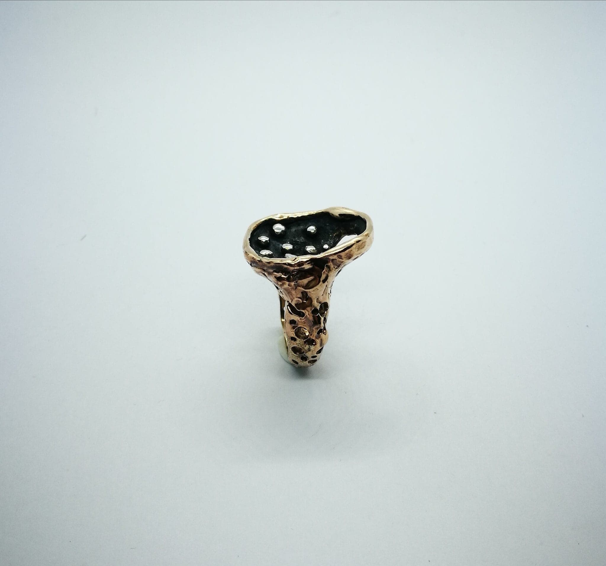 cof "Stars 1" Anello artigianale donna in Bronzo brunito/mordenzato nero e Argento 925, fatto a mano