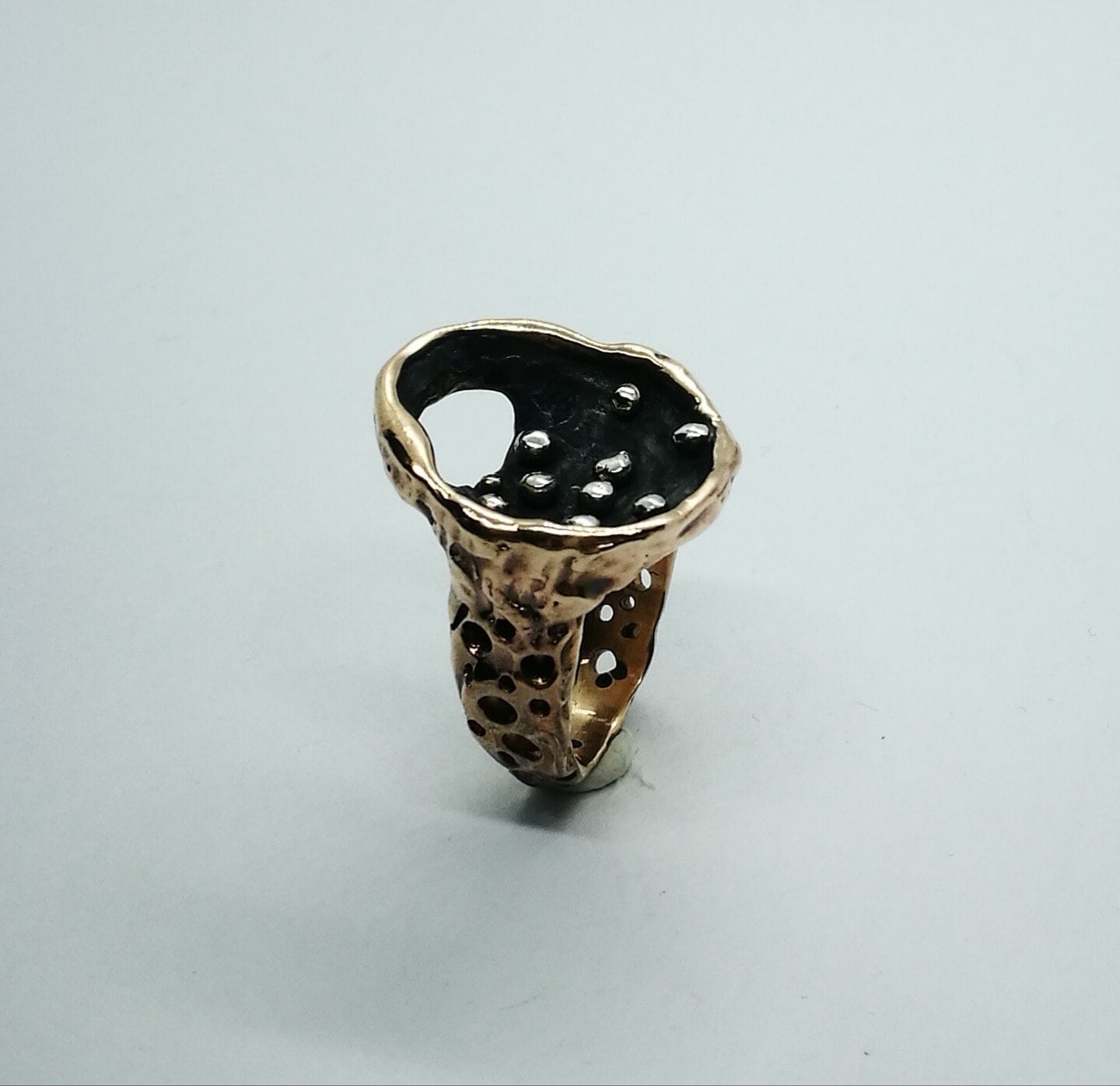 "Stars 1" Anello artigianale donna in Bronzo brunito/mordenzato nero e Argento 925, fatto a mano